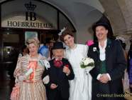 d170526-190021-400-100-vorstadthochzeit
