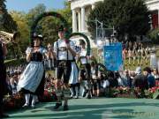d180930-111508-700-100-wiesn-standkonzert