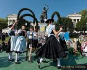 d180930-111608-160-100-wiesn-standkonzert