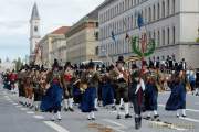 d180923-122036-000-100-wiesn_trachtenumzug