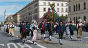d180923-122341-100-100-wiesn_trachtenumzug