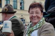 d180923-122850-200-100-wiesn_trachtenumzug
