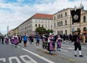 d180923-122951-600-100-wiesn_trachtenumzug