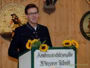 d180830-111912-900-100-vorstellung_des_offiziellen_wiesn-masskrugs