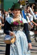 d190921-112137-570-100-wiesn_einzug_wiesnwirte