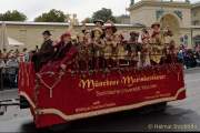 d190922-102658-500-100-wiesn_trachtenumzug