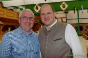d190829-110004-300-100-vorstellung_des_offiziellen_wiesn-masskrugs