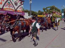Wiesn 2023 Einzug der Wiesnwirte