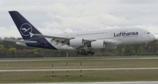 A380 - erste Landung auf Flughafen Muenchen nach Corona