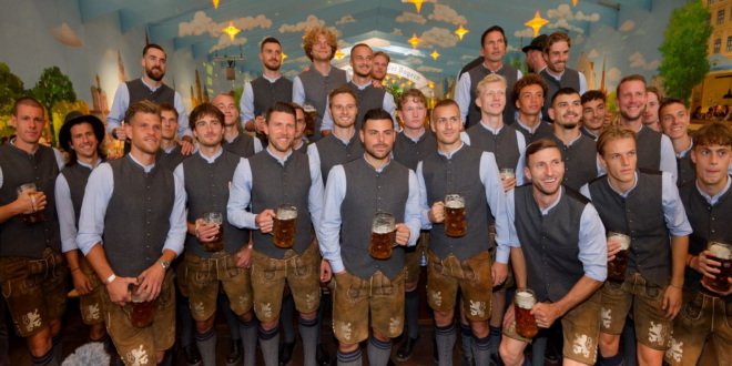 Wiesn-Besuch des TSV 1860 München 2025